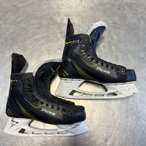 Game Worn Jarome Iginla CCM Tacks Pro Stock Skates