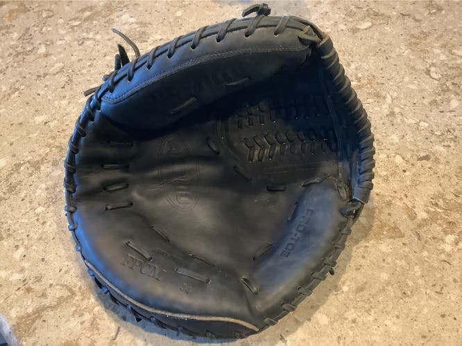 Used Wilson A2000 FPCM Pro Stock 34” Catcher’s glove