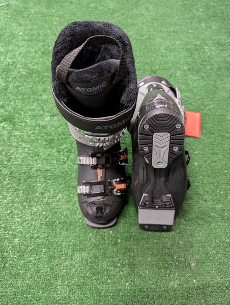 New Women's Atomic Hawx Magna 95S W All Mountain Ski Boots Medium Flex (Mondo 23.5 - 279mm)