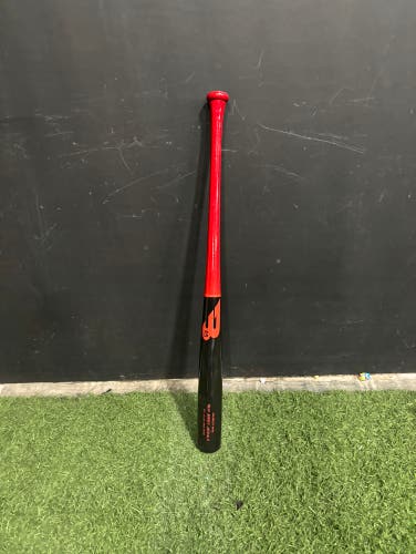 New Nolan Arenado Model B45 (-3) 30.5 oz 33.5" Bat