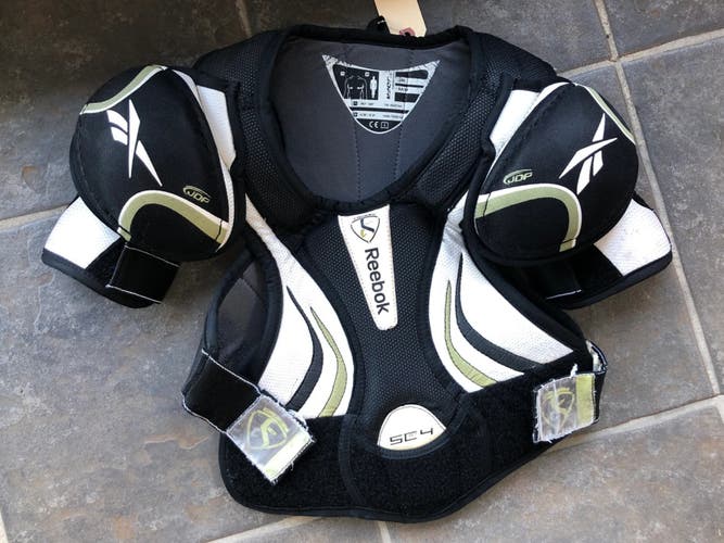 Reebok SC4 Hockey Shoulder Pads | Junior Medium