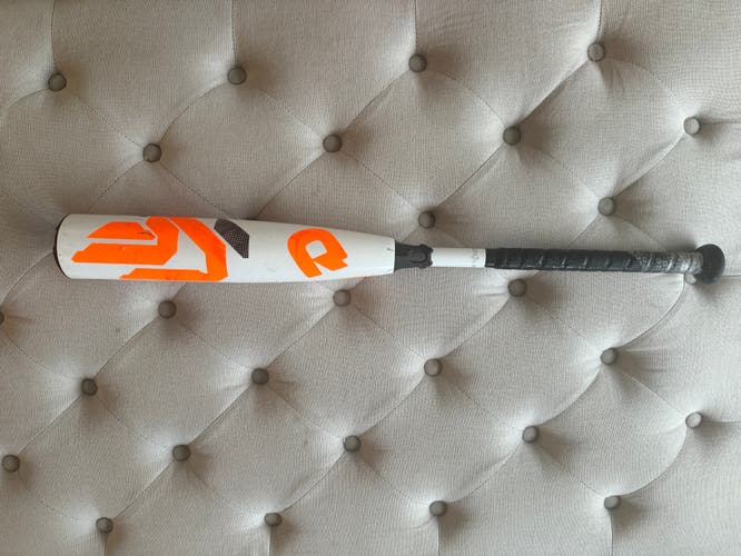 Used  DeMarini USSSA Certified Composite 18 oz 28" CF Bat