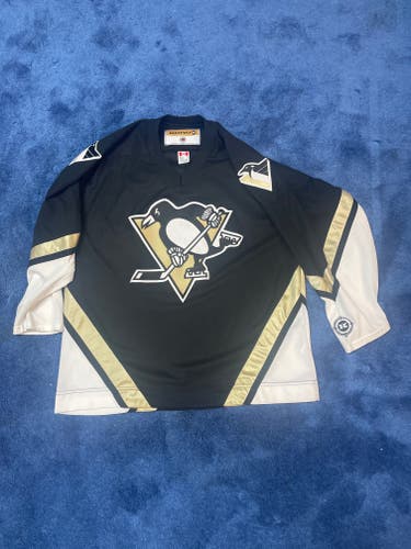 Pittsburgh penguins Jersey