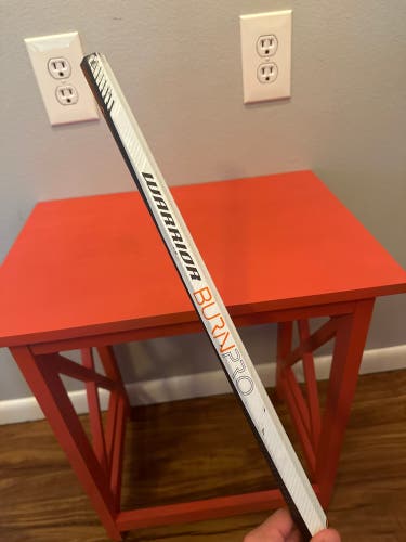 Warrior Burn Pro Lacrosse Shaft