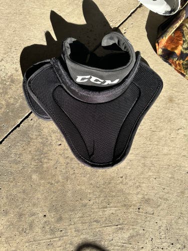 CCM Goalie Neck Guard