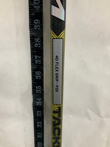 New Junior CCM Tacks AS-V Pro Right 40 Flex P28 Stick.