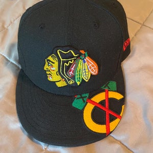 Chicago Blackhawks 59Fifty Black Used 7 1/8 New Era Hat