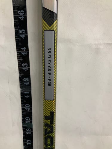 New Senior CCM Tacks AS-V Pro Left 95 Flex P28 Stick