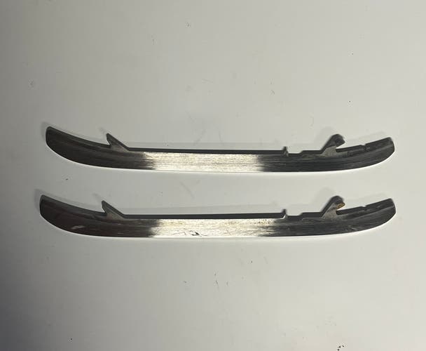 BAUER LS 2 SIZE 272MM STEEL RUNNERS USED LIGHTSPEED