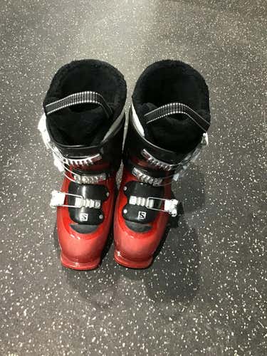 Used Salomon T3 220 Mp - J04 - W05 Boys' Downhill Ski Boots