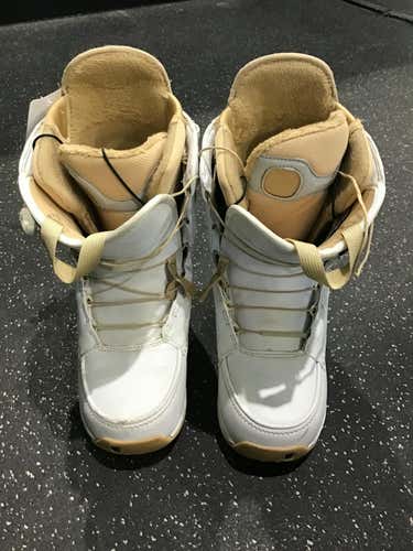 Used Burton Imprint2 Senior 8.5 Women's Snowboard Boots