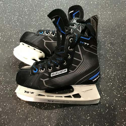 Used Bauer Nexus N77 Junior 05 Ice Hockey Skates