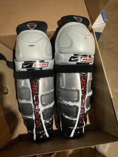 Bauer Supreme shin guards