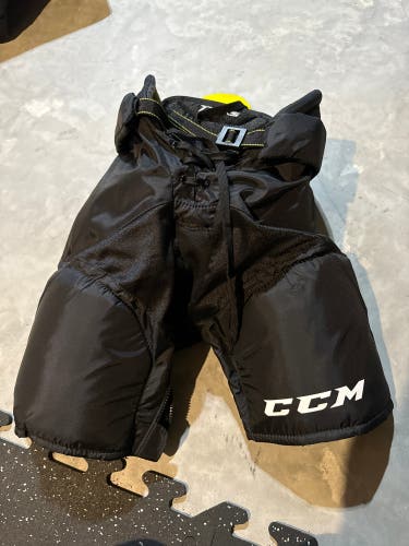 Junior Used Small CCM Tacks 3092 Hockey Pants