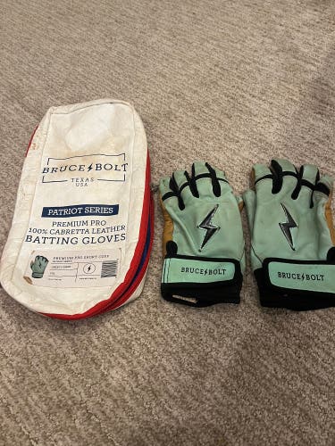 Used   Batting Gloves