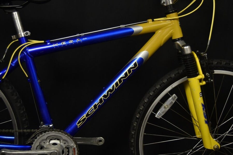 SCHWINN MESA GS MOUNTAIN BIKE SIZE MEDIUM, 17