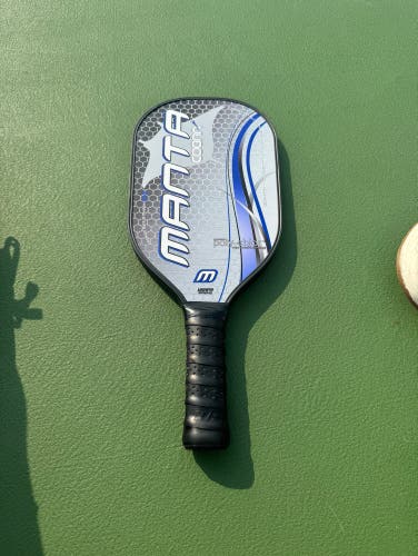 Manta Cobra Pickleball Paddle