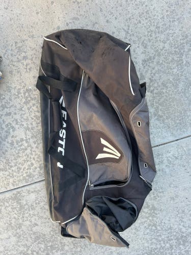 Easton catchers bag