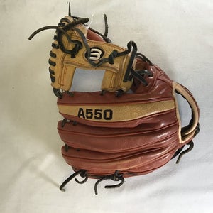 Used Wilson A550 11" Fielders Gloves