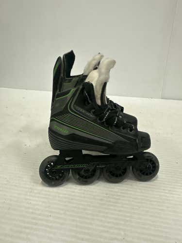 Used Junior 04 Roller Hockey Skates