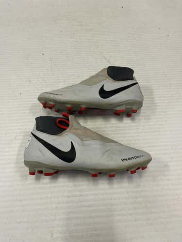 Used Nike Senior 7.5 Cleat Soccer Outdoor Cleats