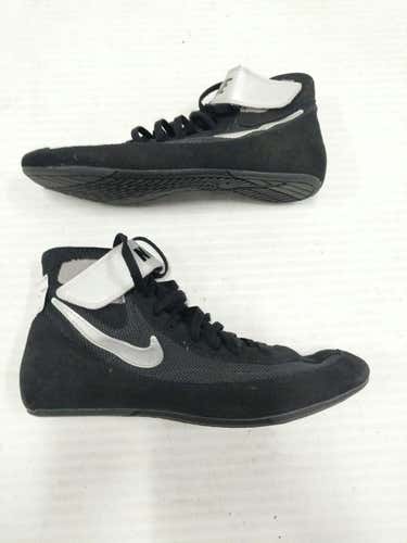 Used Nike Senior 8.5 Wrestling Shoes