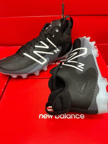 Black New Size 10 Men’s (Women's 11.5) New Balance Freeze 4.0 Cleats