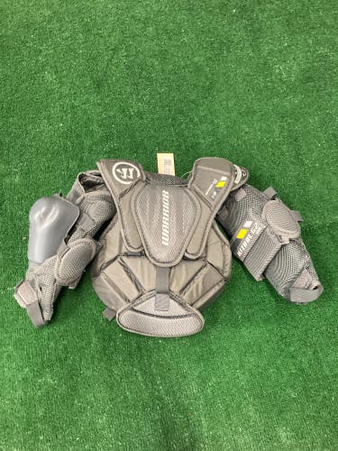 Used Youth Small / Medium Warrior Ritual G2 Goalie Chest Protector