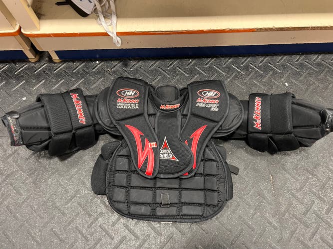 Used Medium Mckenney Pro Spec 370 Goalie Chest Protector