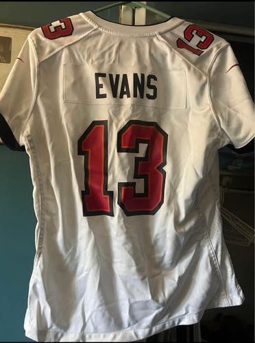 White Used Large Women's Jersey