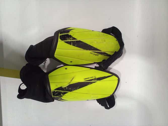 Used Nike Lg Soccer Shin Guards