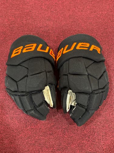 Bauer Mach Size 13 Gloves Item#RT24G