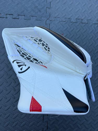 New Senior Warrior G7 Pro Goalie Glove