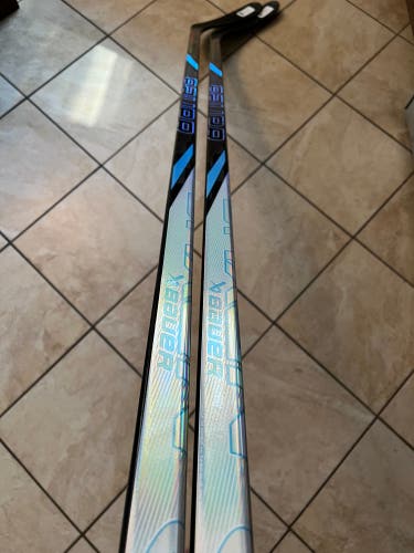 New 2 Pack 2x 77 Flex Right Handed P28 Nexus Tracer Hockey Sticks