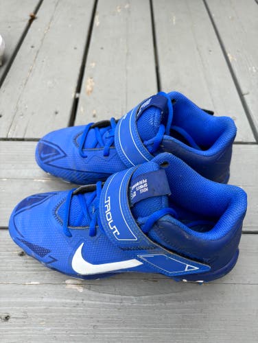 Nike Youth Force Trout Cleats