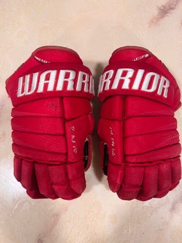 Warrior Alpha QX Pro 14” Red/ White Gloves