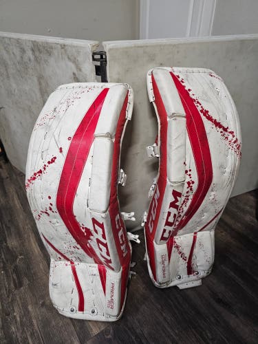 ccm Premier R1.5 goalie leg pad