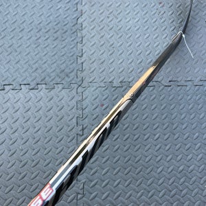 New Intermediate Warrior Rise Hockey Stick Right Handed W28