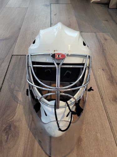 Used Senior Itech 1200 Goalie Mask