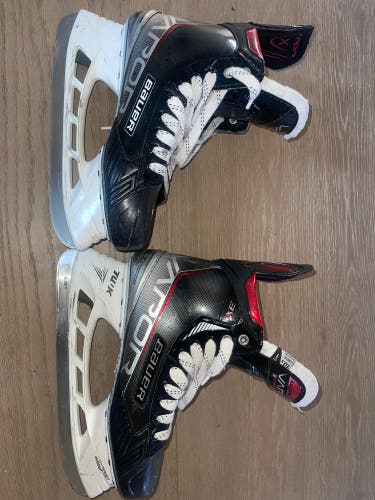 Bauer Vapor 3X Size 10.5