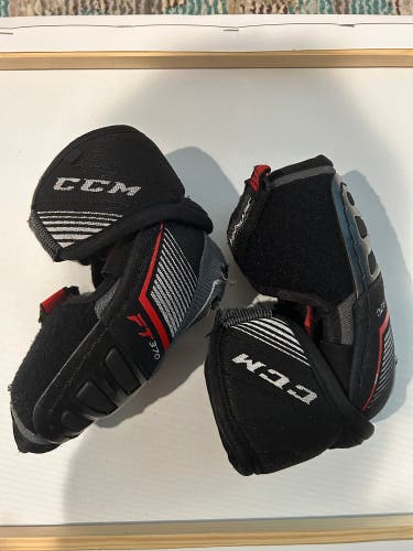 Used Small CCM  JetSpeed FT370 Elbow Pads