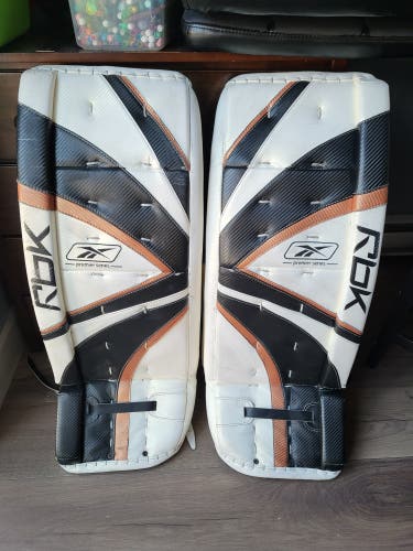 Like New 34" Reebok Premier series pro Goalie Leg Pads