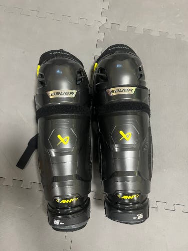 New Senior Bauer 15" Supreme Mach Shin Pads