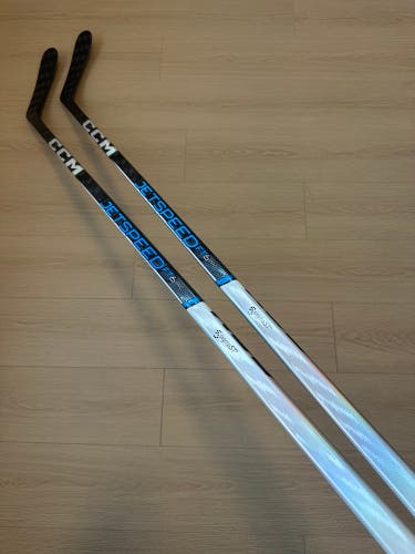 (2-pack) New Pro Stock RH CCM Jetspeed FT6 Pro P90 85 Flex