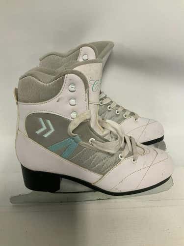 Used Soft Cameo Senior 9 Women's Figure Skates