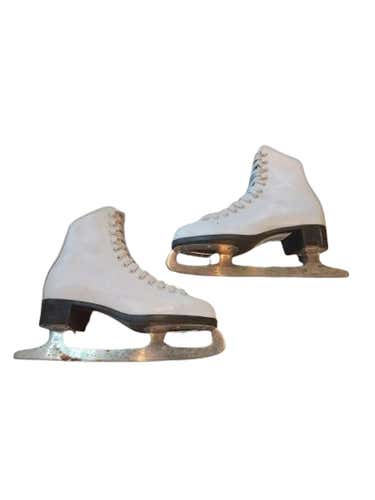 Used Ccm Senior 7 Women's Figure Skates