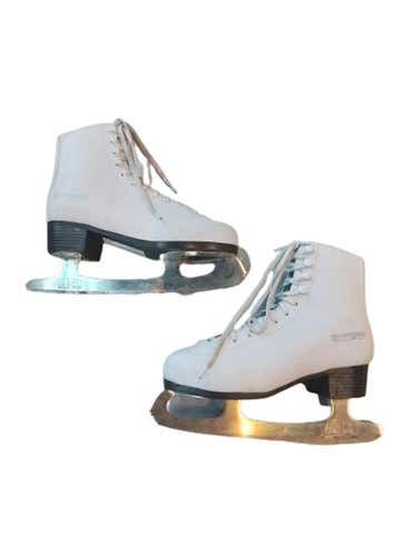 Used Winnwell Winnwell Senior 6 Women's Figure Skates