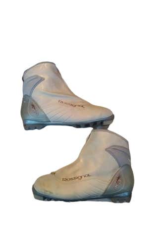 Used Rossignol M 07-07.5 W 08-08.5 Women's Cross Country Ski Boots