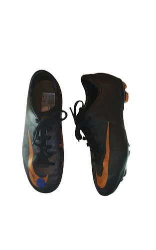 Used Nike Junior 05 Cleat Soccer Outdoor Cleats