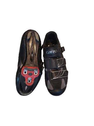 Used Giro Senior 8 Bicycle Shoes